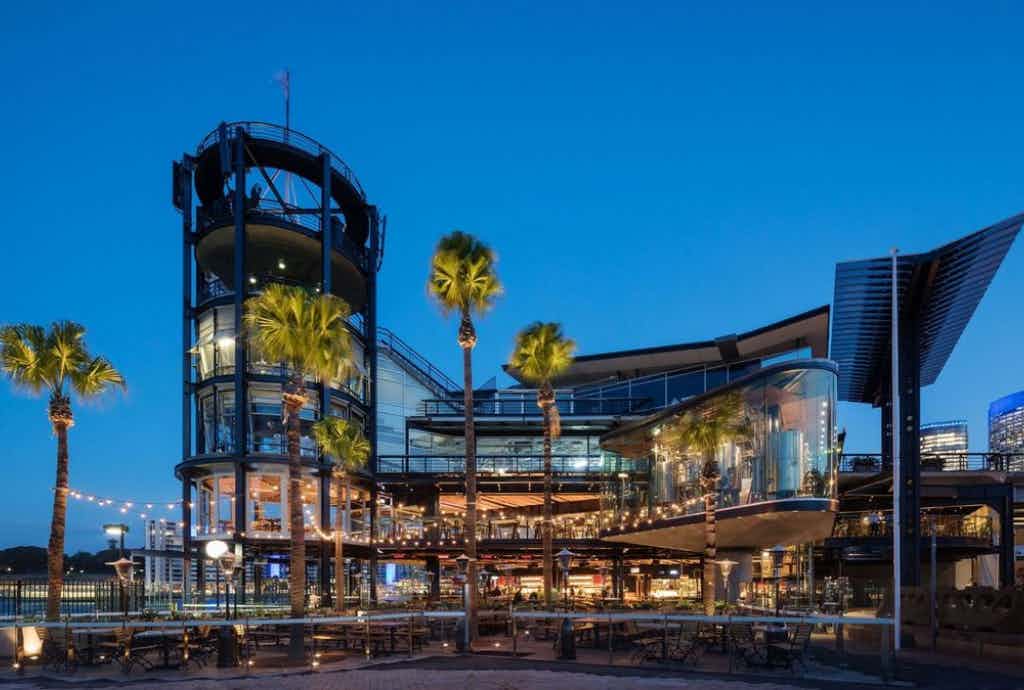 The Squire's Landing